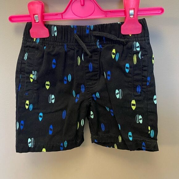 Boys 2T Bundle of Shorts - Picture 1 of 16